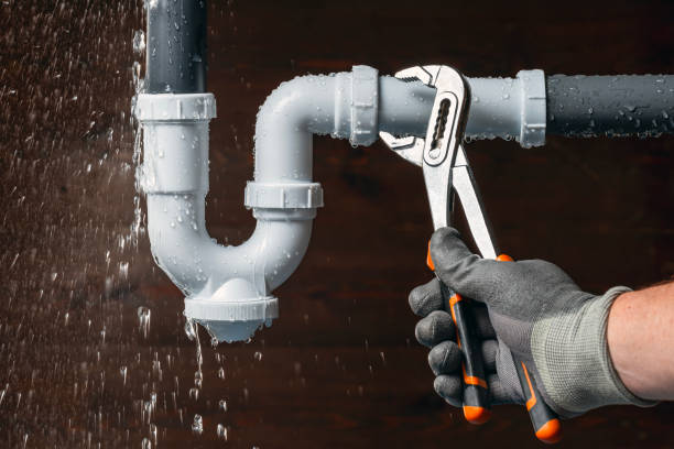 Professional Drain Cleaning technician working in Greenacres, WA
